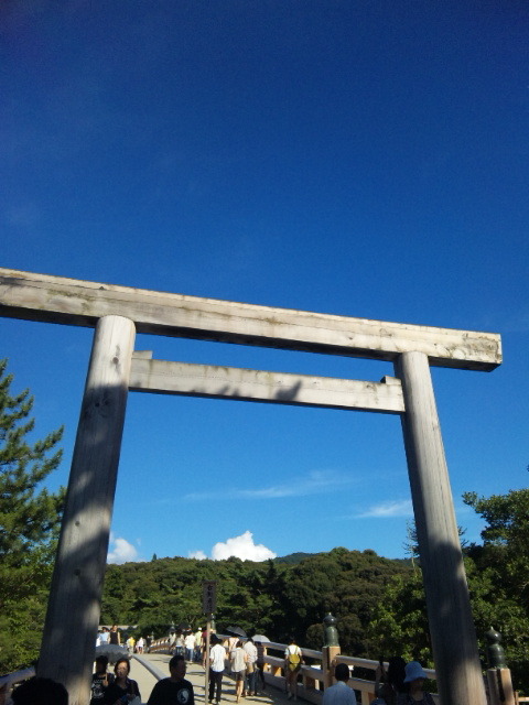 2 10 伊勢神宮の鳥居を待ち受けに りりのブログ